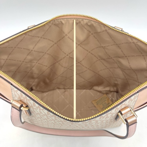 Michael Kors Charlotte Large Tote Bag